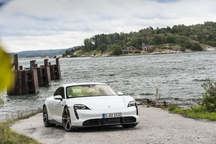  Porsche Taycan Turbo S 2019 года  (WW) (фото 42 из 46)